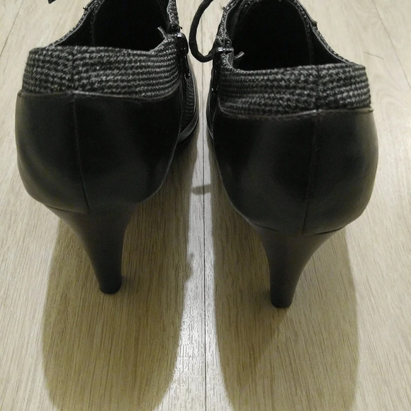 IMPO Brown Leather/Textile Side Zip Lace Up Sz 7.5 - Picture 4 of 7